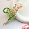 Novos Acessórios de Cabelo Estilo Coreano Acessórios de Cabelo Femininos com Flor de Pérola Garra de Cabelo de Metal Suporte para Garra de Cabelo Presilha de Flor de Lírio-do-vale Colorida