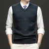 Chaleco de punto sin mangas con cuello en V, cálido y engrosado para papá, chaleco para hombres de mediana edad, tejido base 100% lana