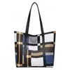 Bolso de mano de moda popular con estampado de cuadros bolsa de compras bienestar comercio exterior Bolso de mujer al por mayor moda elegante para ir al trabajo bolso de hombro
