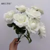 Buquê de Rosas Artificiais com 9 Pétalas, Decoração de Casamento, Flores Artificiais para Arranjo de Sala de Estar, Material para Arranjo de Flores, Várias Cores Disponíveis