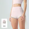 Nuevos shorts atléticos para mujer con cordón lateral, que presentan un diseño de bloques de color, cintura alta y una silueta ajustada en forma de cadera de durazno, perfectos para correr, entrenar, fitness y yoga.