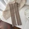 Polainas de algodón cálido engrosadas para otoño e invierno de mujer, calcetines básicos versátiles de punto color café estilo japonés hasta la rodilla