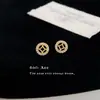 Pendientes de Zirconia con Corte de Moneda Pequeños y Sencillos Diseño de Nicho Pendientes de Moda para el Día a Día Lujo Accesible Pendientes de Gama Alta