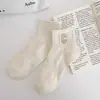 Calcetines Cortos para Mujer, Calcetines Cortos Finos Anti-Olor para Primavera y Verano, Calcetines Deportivos con Letras Versátiles de Estilo Universitario de Moda