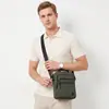 Bolsa de Ombro Única Masculina de Nylon Simples Fashionável Transversal com Múltiplos Compartimentos Impermeável para o Dia a Dia Bolsa Business Casual