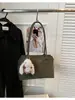 Bolso de Axila Estilo Retro Otoño e Invierno Transfronterizo Mochila para Mujer 2025 Nuevo Bolso Tote de Gamuza Bolso de Hombro de Gran Capacidad
