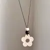 Ocio de Montaña~Nuevo Estilo Chino Sombrero Redondo Collar con Colgante de Bellota para Mujer, Diseño de Verano Cadena para Clavícula, Accesorio de Nicho de Lujo Ligero