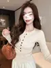Camiseta feminina da moda, gola com botões, manga longa, para outono/inverno 2026, forrada com fleece, top básico versátil