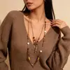 Colar longo em camadas estilo étnico vintage transfronteiriço, moderno e elegante com um toque de luxo, corrente de clavícula com franja para outono e inverno