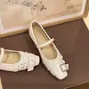 Zapatos Mary Jane Franceses de Moda con Una Correa para Mujer 2026 Verano Nuevo Diseño de Estilo Suave Sentido del Diseño Combina con Faldas Zapatos de Noche