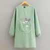 Elegante sobretodo de pana lindo impermeable resistente a las manchas resistente al desgaste de dibujos animados de manga larga delantal para cocinar hombres y mujeres estilo coreano suave