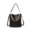 Bolso pequeño vintage de alta calidad transfronterizo para mujer, nuevo bolso cruzado de moda otoño e invierno 2026, elegante bolso tipo cubo de nicho