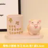 Estudia mucho y mantente con el portalápices de decoración pequeña de oso fresa panda genial para escritorio de estudiante niños Regalo de cumpleaños inspirador
