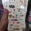Fabricantes al por mayor Etiquetas de rollo autoadhesivas Coloridas Alimentos Artículos de uso diario Papel estucado Pegatinas autoadhesivas Impresión Personalización