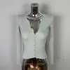 Moda Feminina Tendência Dongdaemun Coreana, Versátil e Estiloso, Corte Justo, Decote V Sexy, Blusa de Tricô de Manga Curta que Valoriza a Silhueta