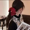 Presilha de cabelo com laço de cetim estilo Hepburn com fita preta, adequada para cabelo semi-solto ou rabos de cavalo, acessório de cabelo "princesa fugitiva"