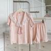 Pijama de Seda Helada Estilo Nuevo 2026 para Mujer, Manga Corta, Solapa Grande Estilo Palacio, Color Sólido, Cuello de Encaje, Sencillo, Se Puede Usar Afuera, Ropa de Casa