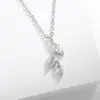 Bestseller transfronteiriço: Colar de folha em cobre com zircônia, minimalista de luxo discreto para mulheres, corrente simples e elegante para a clavícula