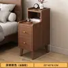 Mesita de noche de estilo chino nuevo modelo 2024 pequeño gabinete de noche ultraestrecho gabinete de almacenamiento de mesita de noche para dormitorio