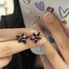 Blogger de Xiaohong libro mismo estilo negro rosa estrella clip para la oreja tipo C exquisito pequeño clip para la oreja aretes de elfo 2024 Nuevo