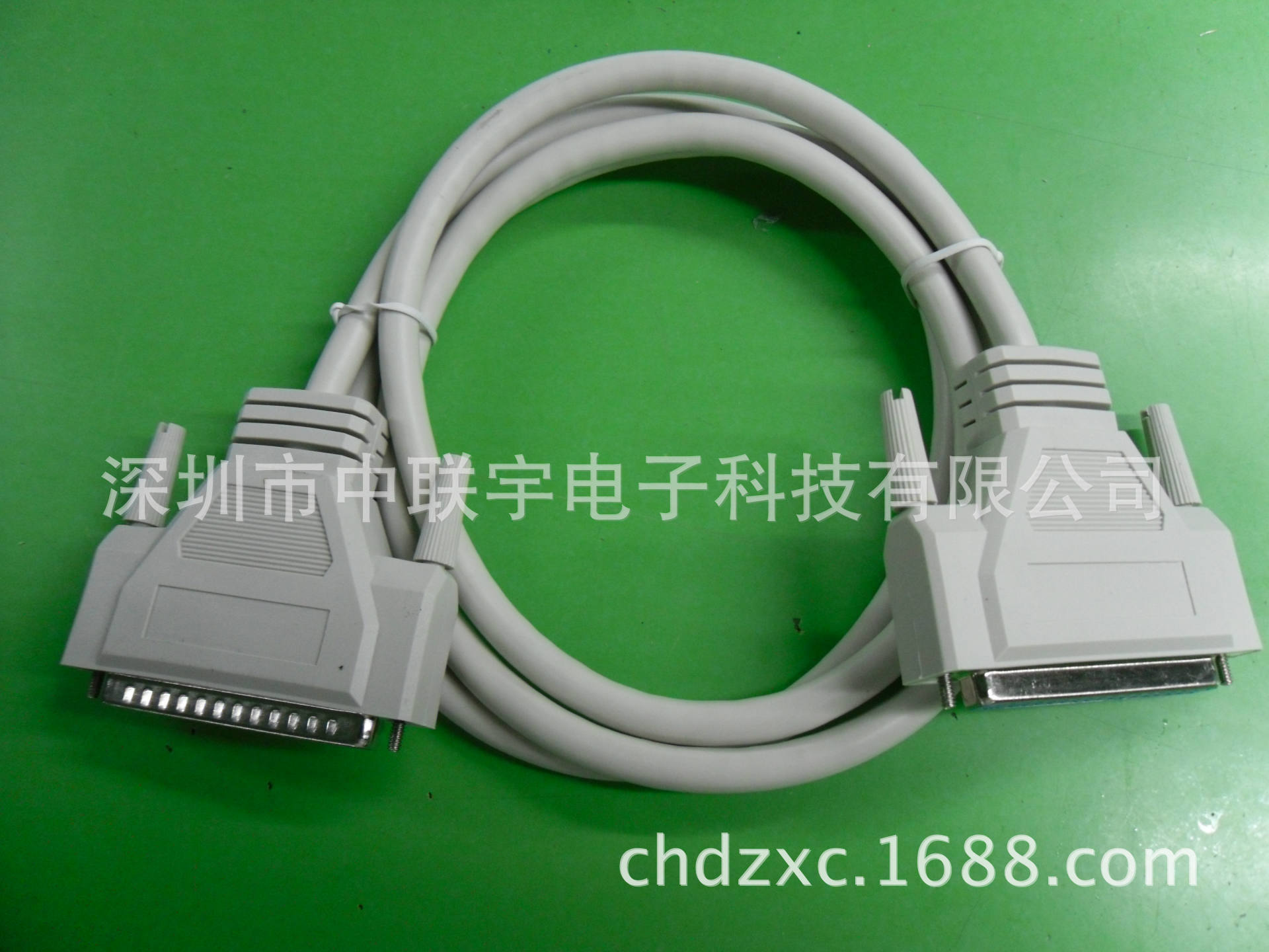 DB37 M-F