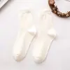 Calcetines de Algodón para Mujer Fengzi Otoño e Invierno Calcetines Gruesos para Mujer Color Sólido Calcetines de Longitud Media Estilo Coreano para Mujer Algodón de Xinjiang Negro Blanco Tubo Largo