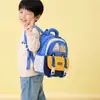 Nova mochila infantil de desenho animado para jardim de infância, design de carro de desenho animado, mochila pré-escolar estilosa e leve para meninos e meninas