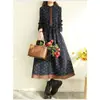Foto Real de Roupas Femininas Primavera e Outono 2026, Vestido Longo Estilo Retrô com Acabamento em Renda Floral, Ajuste na Cintura, Emagrecimento, Caimento Solto, Tamanho Grande