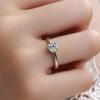 Anillo de Moissanita Color D Genuino Diseño de Nicho para Mujer Sentido Avanzado Simple Elegante Regalo de San Valentín para Novia