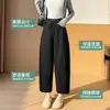 Calça Feminina Marrom 7/8 Petite, Nova Primavera/Outono 2026, Fina, Solta, Relaxada, Perna Larga, Estilo Balão