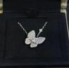 Fanjia colar de borboleta de alta versão feminino fritillary branco diamante completo S925 brincos de pino de borboleta banhados a ouro rosa clavícula corrente retenção de cor