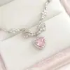 Colar Exquisito Estilo Fada da Valsa Rosa com Design de Nicho de Luxo Leve, Versátil e Valorizador, Adequado para Todos os Tipos de Pele