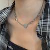 Collar Minimalista de Corazón de Durazno, Único y Moderno, Elegante y a la Moda, Diseño Nicho Europeo y Americano, Cadena para Clavícula de Mujer