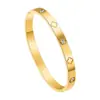 Pulseira Cruzada Europeia e Americana de Trevo de Quatro Folhas com Diamantes para Mulheres, Joia de Mão de Ouro de Alto Padrão, Pulseiras Empilháveis, Pulseiras de Aço Titânio