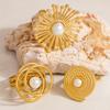 Luz de Anillo de Perlas Europeas y Americanas Lujo de Alta Gama Retro Anillo Irregular Anillos de Oro Real de 18k Anillo de Acero de Titanio Transfronterizo