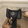 2026 Novo Estilo Inspirado em Chanel com Letras de Alta Qualidade Vintage Tendência Versátil Bolsa de Ombro Transversal Feminina Bolsa Feminina com Design Único