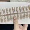 Eletrodepositado Lua Branca Novo Gradiente de Chá com Leite Unhas Vestíveis Gradiente Blush Clássico Glitter Escada Curta Unhas Pré-fabricadas
