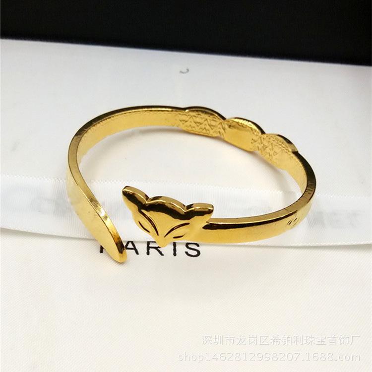 2324758970_1746031885