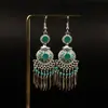 Pendientes Étnicos Bohemios Retro Europeos y Americanos Pendientes Largos de Borla de Colores Pendientes Transfronterizos Adornos para Fotos de Viajes de Vacaciones
