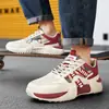 Zapatos de Hombre Primavera 2026 Nuevos de Nicho Versátiles de Suela Gruesa que Aumentan la Altura Zapatos de Papá para Adolescentes Casuales para Correr Deportes Zapatos de Moda