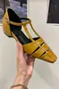 Fivela de cinto Sandálias Romanas para mulheres, novo estilo coreano 2026, bico quadrado, design vazado, aumento interno de altura, sandálias romanas de tira T fashion, estilo INS