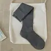 Calcetines de Nuevo Estilo Otoño Temprano 2026 para Mujer Color Sólido Avena Café Algodón Transpirable Estilo Coreano Calcetines para Mujer Calcetines de Media Pantorrilla Texturizados