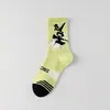 Calcetines Juveniles para Estudiantes Varones, de Media Caña, Antiolor, Deportivos, Estilo Otoño e Invierno, para Estudiantes de Secundaria y Niños Mayores, Calcetines Profesionales Prácticos de Baloncesto Modernos