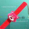 Anillo de Resorte Infantil Muñeco de Peluche de Dibujos Animados Pulseras de Pareja Decoración Creativa Puesto Callejero Festival Boda Pequeños Regalos Al Por Mayor