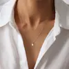 Collar de Acero de Titanio con Forma de Gota de Agua y Perla Artificial, Venta Caliente Transfronteriza Europea y Americana, Accesorios Elegantes y Exquisitos Franceses, Collar para Mujer