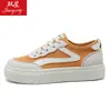 28155 Zapatos de Malla Transpirable para Mujer 2026 Primavera y Verano Zapatos Blancos de Suela Gruesa Zapatos de Malla Versátiles Zapatos Casuales Estilo Hong Kong Tenis de Moda