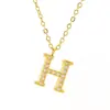 Comercio exterior transfronterizo popular collar de 26 letras colgante de acero de titanio moda europea y americana cadena de clavícula simple venta al por mayor de joyería de fábrica