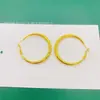 Suministro en vivo nuevos pendientes retro tallados joyería nupcial étnica pendientes exagerados chapados en oro joyería para mujer venta al por mayor