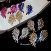 Pendientes de Ala Exagerados con Pedrería Estilo Europeo y Americano de Aguja de Plata, Pendientes de Lujo Ligero de Gama Alta, Accesorios de Oreja de Moda y Únicos para Mujeres