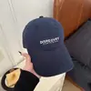 Gorra de Béisbol Bordada con Letras Vintage para Mujer con Ala Ancha, Parte Superior Suave, Sensación de Alta Gama, Gorra Morada, Nuevo Modelo 2026 Gorra de Pico de Pato